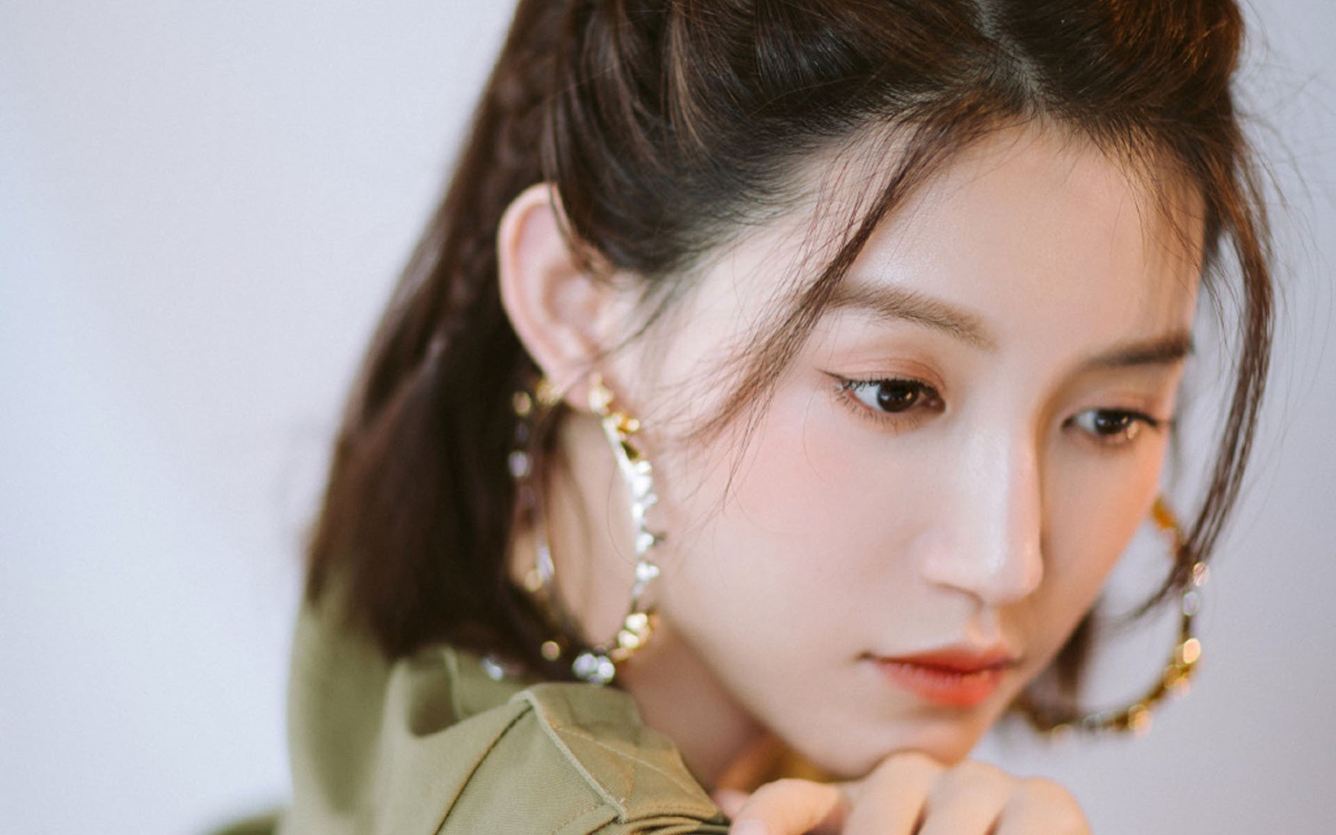 NBA季后赛焦点战与伊朗淘汰曼联，体育奇迹的交响曲