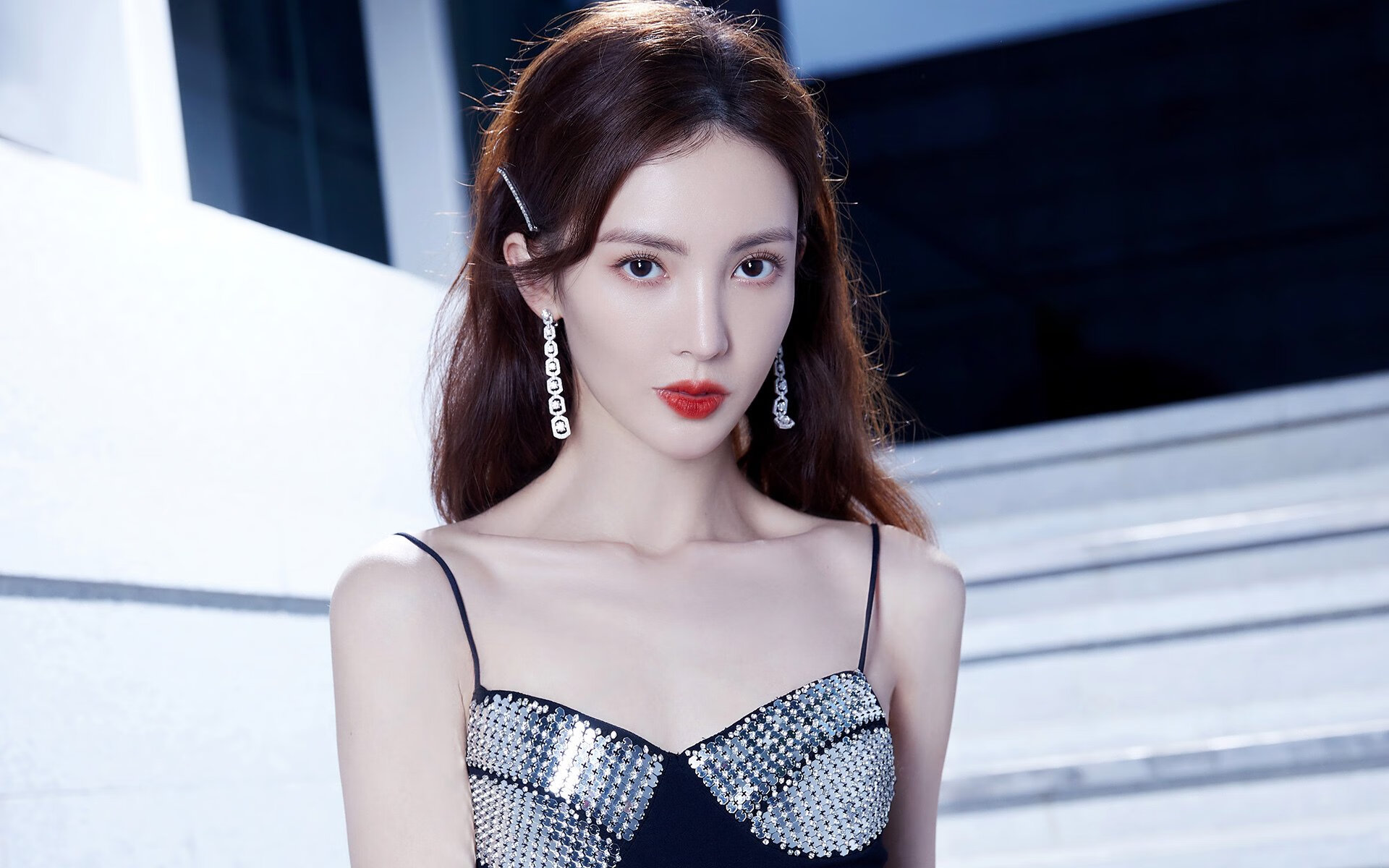 勇士粉碎掘金，范弗利特成为关键先生